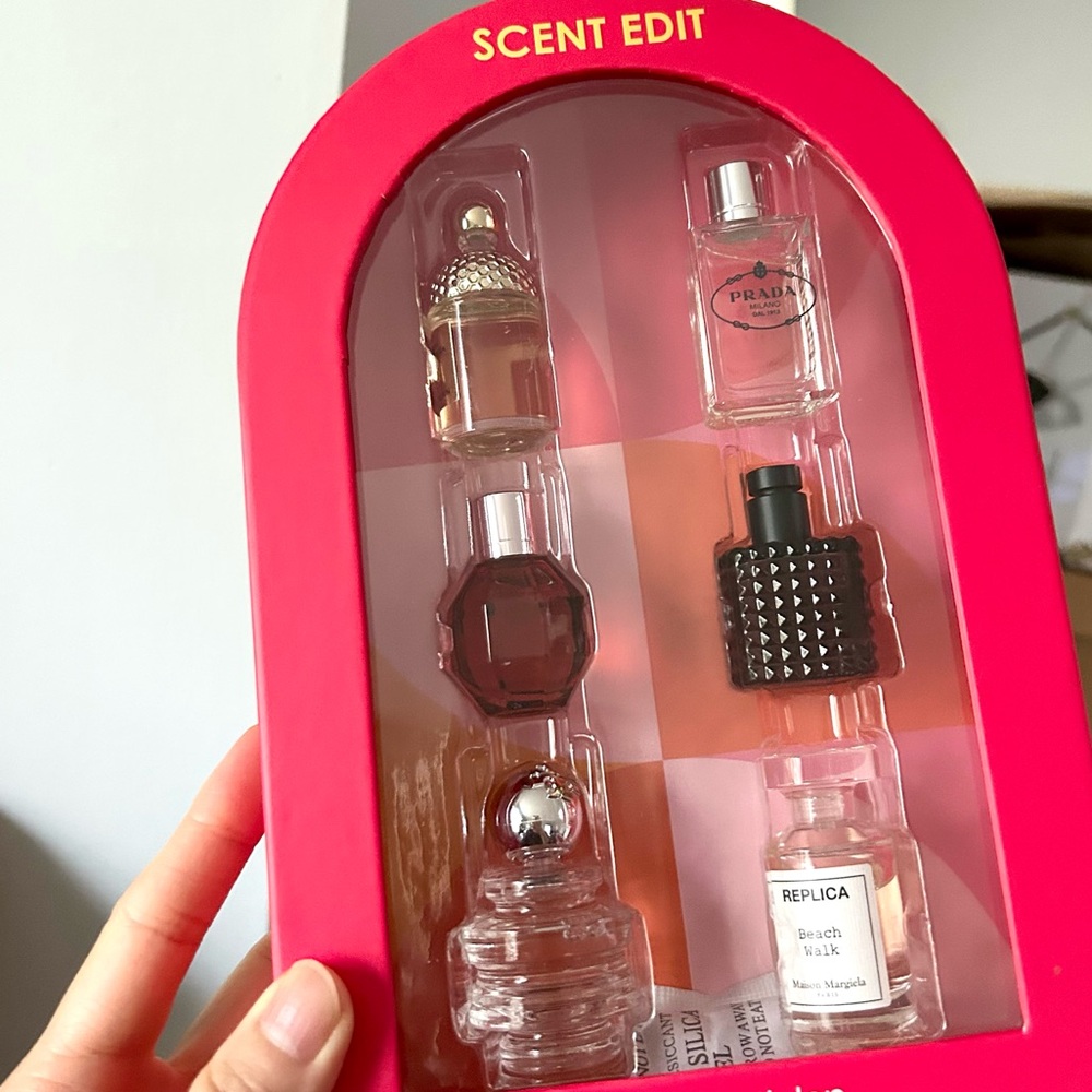 Mini Perfume set - Women's Scent Edit